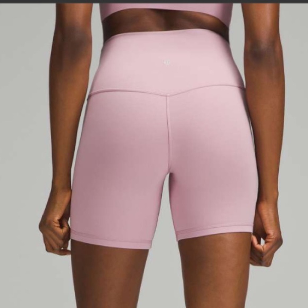 Lululemon Align High-Rise Short Size 2 with a 6" inseam Rose Blush